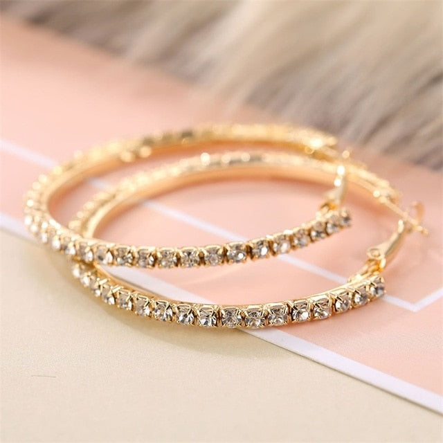 Trend Simulation Pearl Long Earrings - Shopeasywear