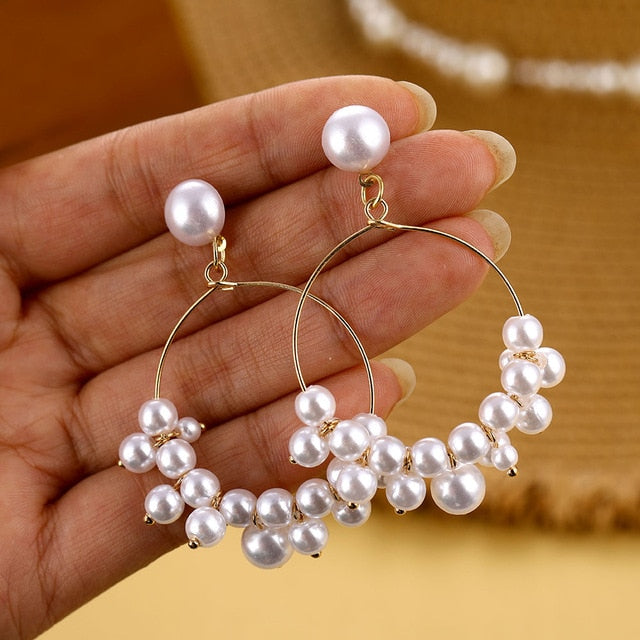 Trend Simulation Pearl Long Earrings - Shopeasywear