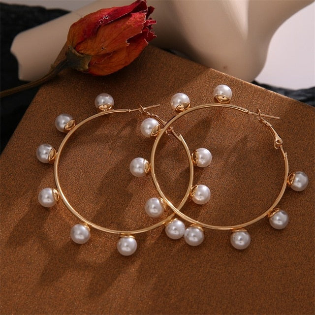 Trend Simulation Pearl Long Earrings - Shopeasywear