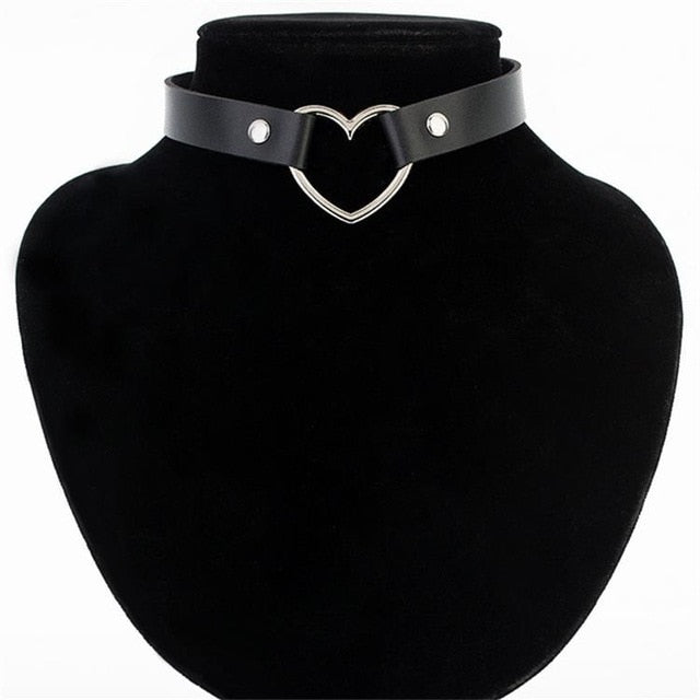 Heart Studded Choker Necklace - Shopeasywear