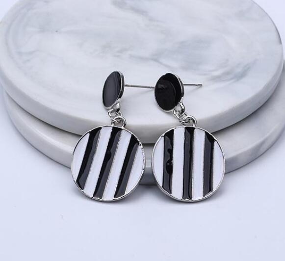 2020 New Fashion Stud Earrings For Women