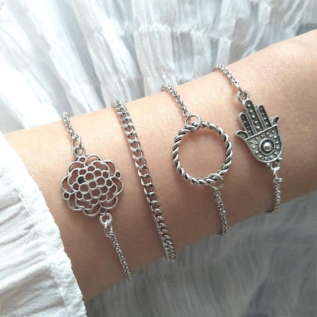 Bow Map Crystal Bead Bracelet - Shopeasywear