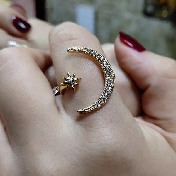 Crescent Moon Ring For Women - Shopeasywear