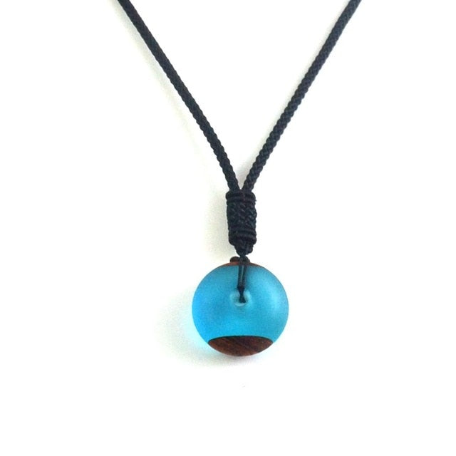 Vintage men & woman fashionable wood pendant necklace, woven rope